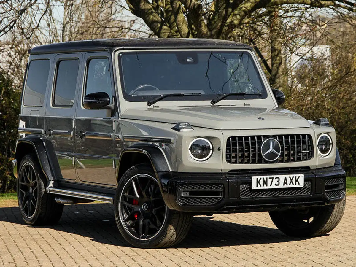 2023-mercedes-benz-g-class-40-g63-amg-carbon-edition-big-0