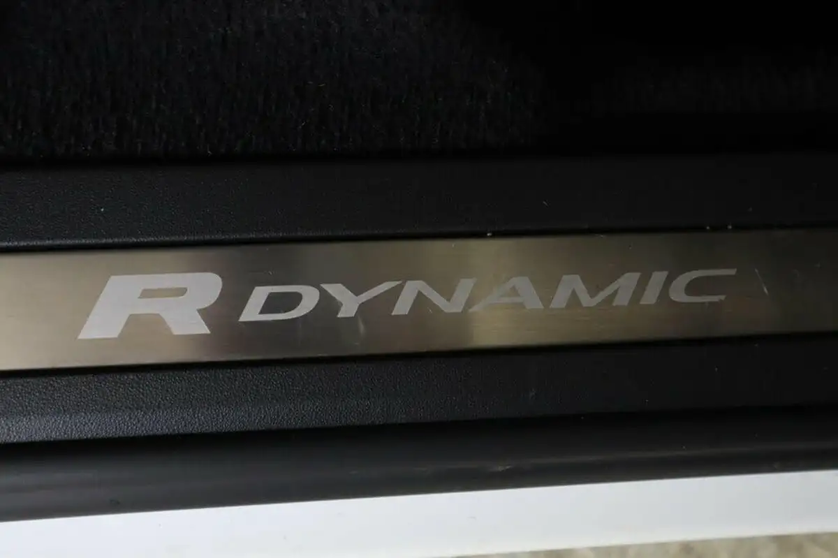 2022-land-rover-range-rover-evoque-20-d200-r-dynamic-se-big-56