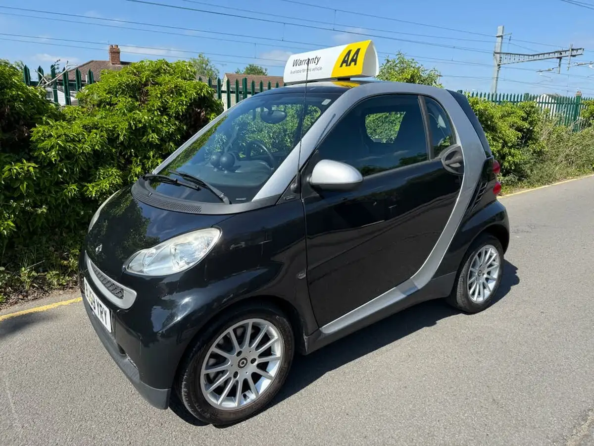 2009-smart-fortwo-10-passion-71bhp-coupe-big-7