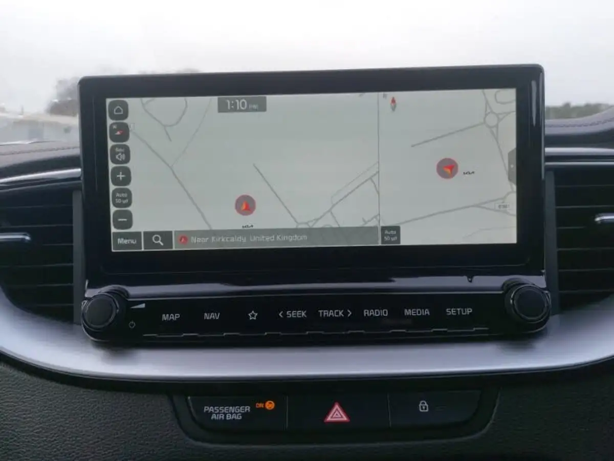 2024-kia-xceed-15-t-gdi-3-big-11