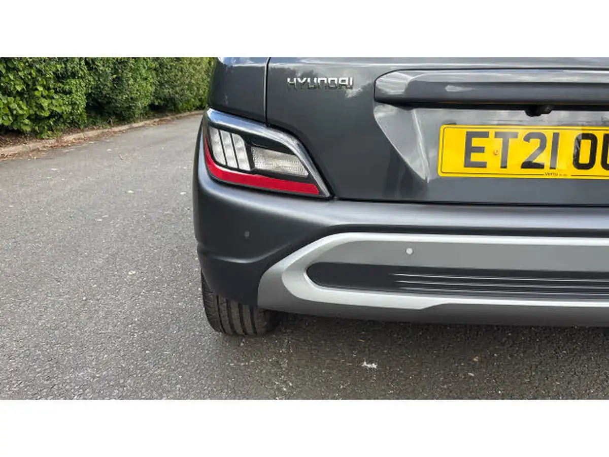 2021-hyundai-kona-10-t-gdi-premium-48-volt-mhev-big-37