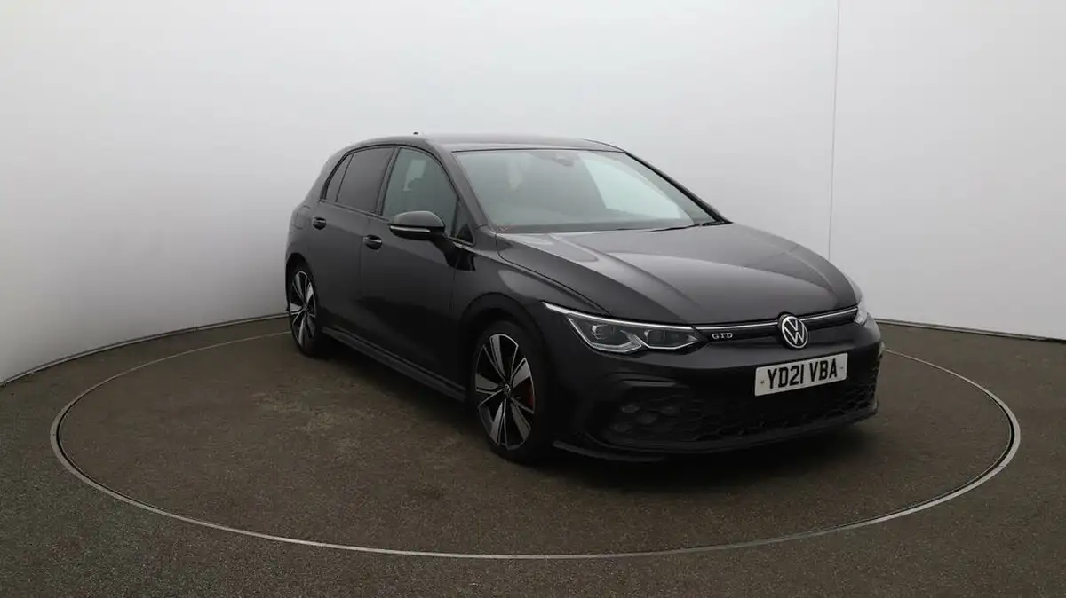2021-volkswagen-golf-20tdi-gtd-big-36