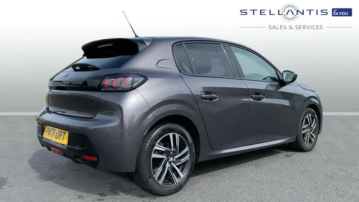 2021-peugeot-208-12-puretech-allure-100bhp-big-2