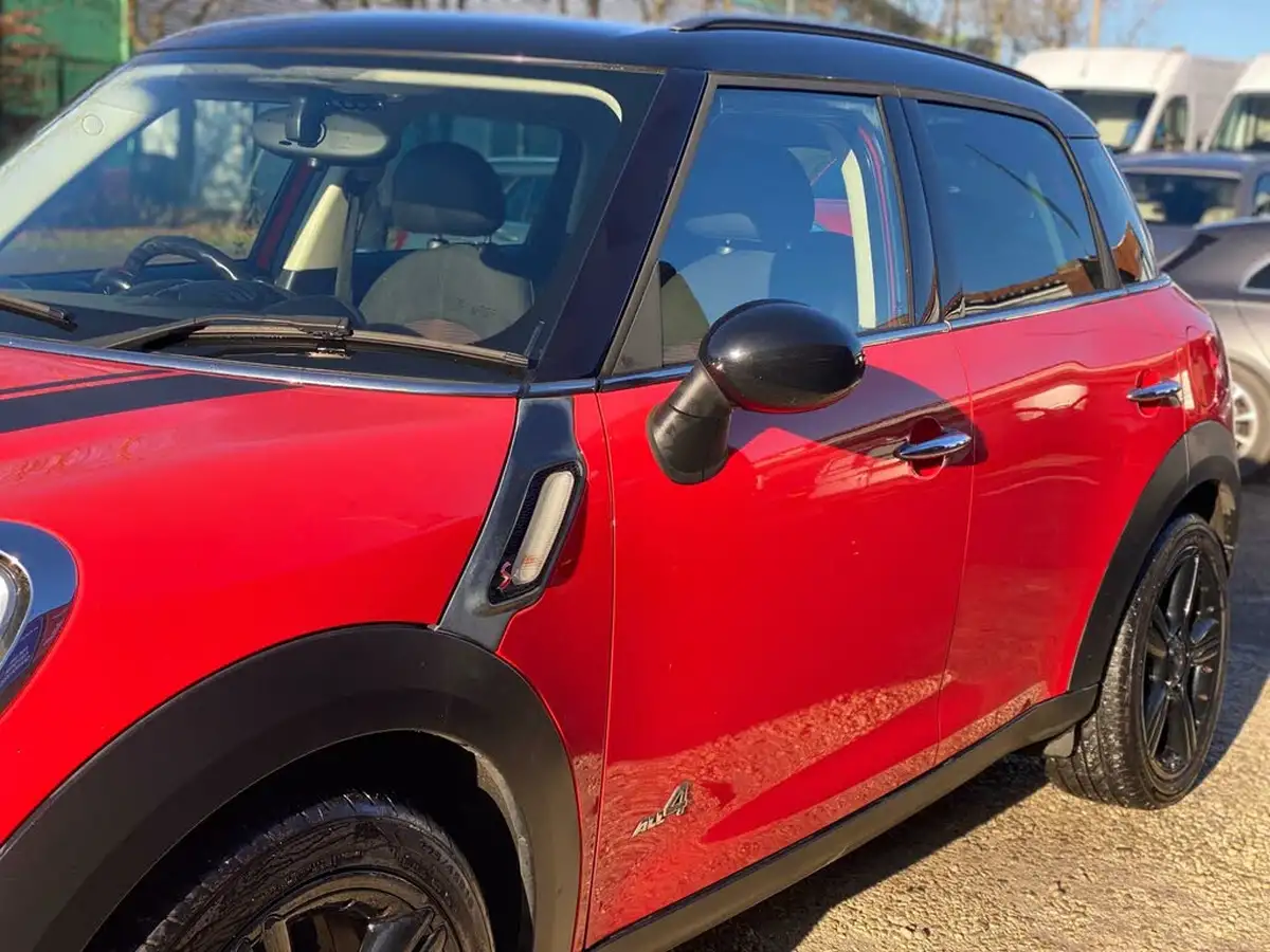 2011-mini-countryman-20td-cooper-sd-143bhp-all4-big-23