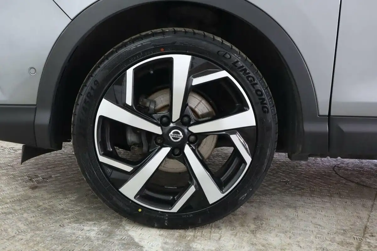 2020-nissan-qashqai-big-31