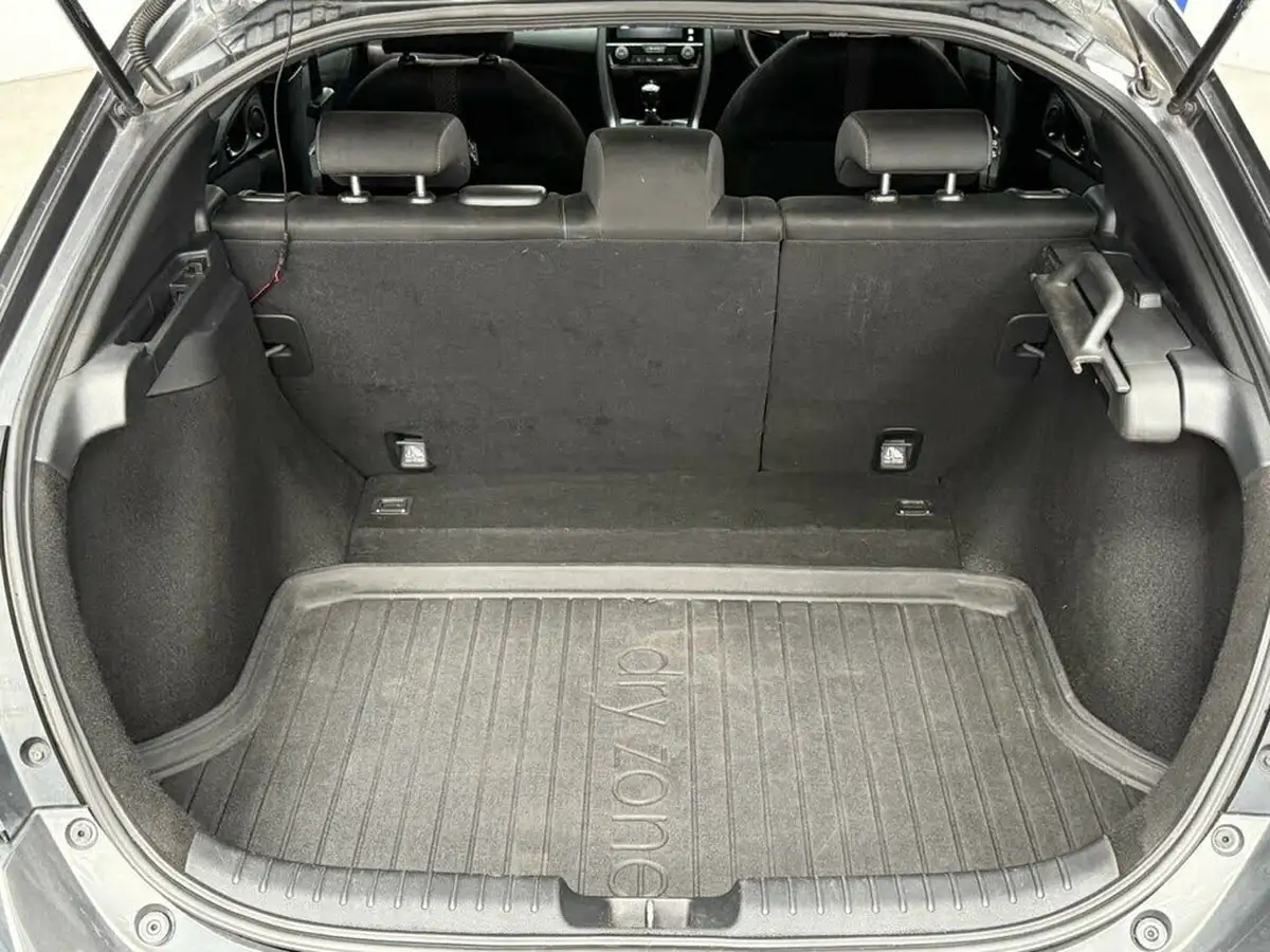 2018-honda-civic-15-vtec-turbo-sport-ss-big-30