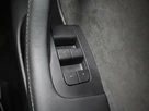 2022-tesla-model-y-e-long-range-small-39