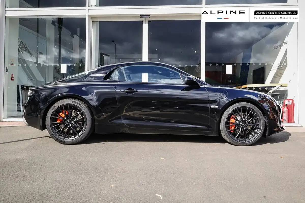 2024-alpine-a110-18-t-s-big-7