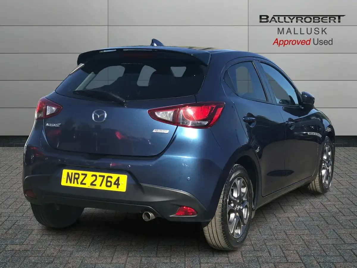 2018-mazda-mazda2-15-gt-big-14