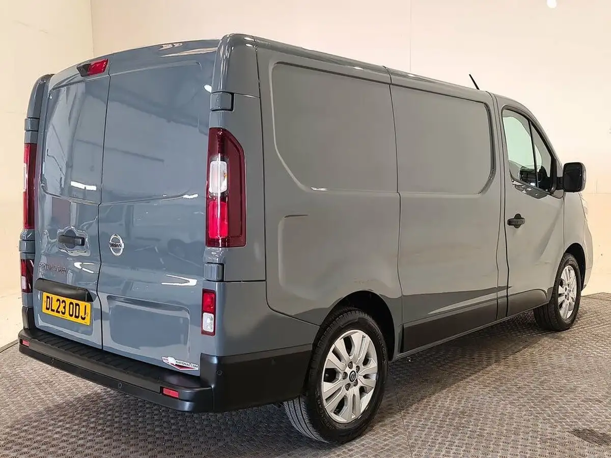 2022-nissan-primastar-20dci-tekna-28-l1h1-130pseu6d-crew-van-big-27