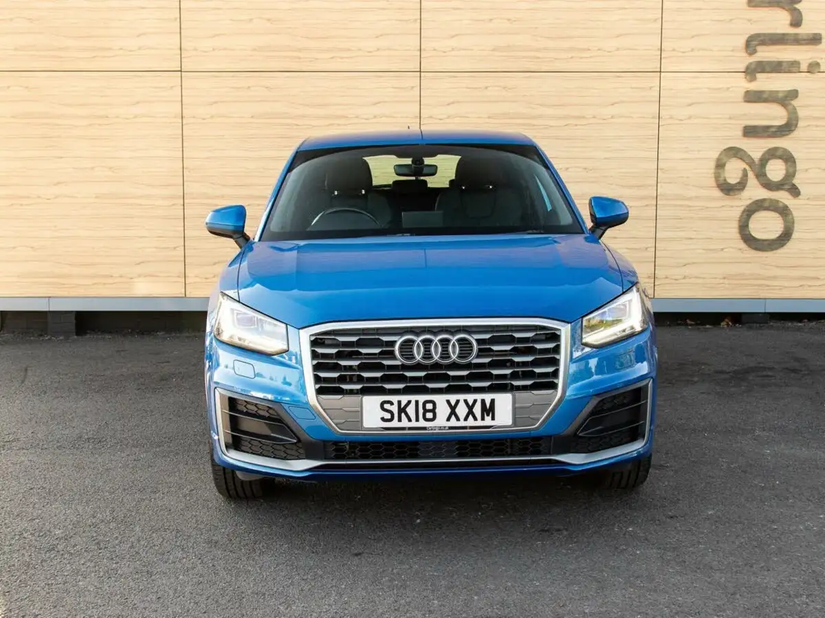 2018-audi-q2-14-tfsi-s-line-big-4