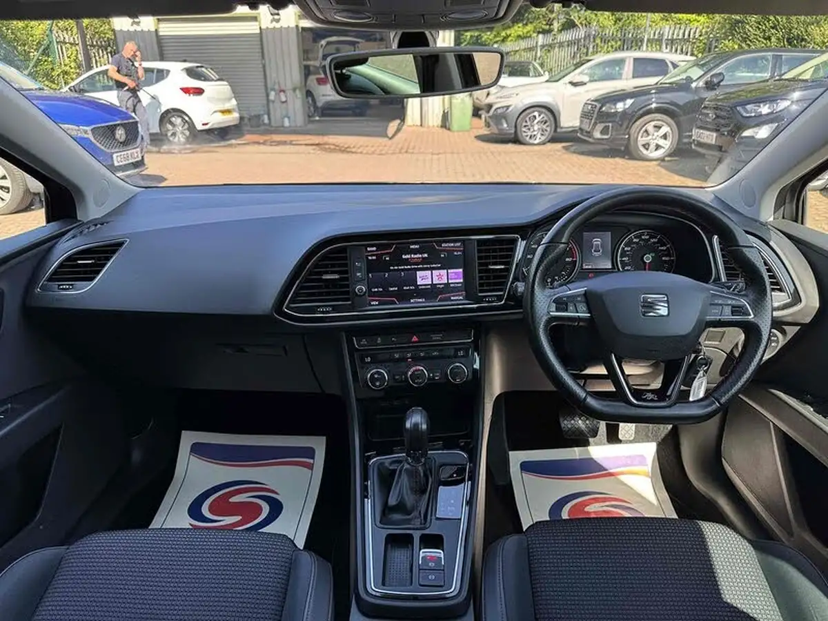 2020-seat-leon-15-tsi-evo-fr-150ps-estate-dsg-big-18