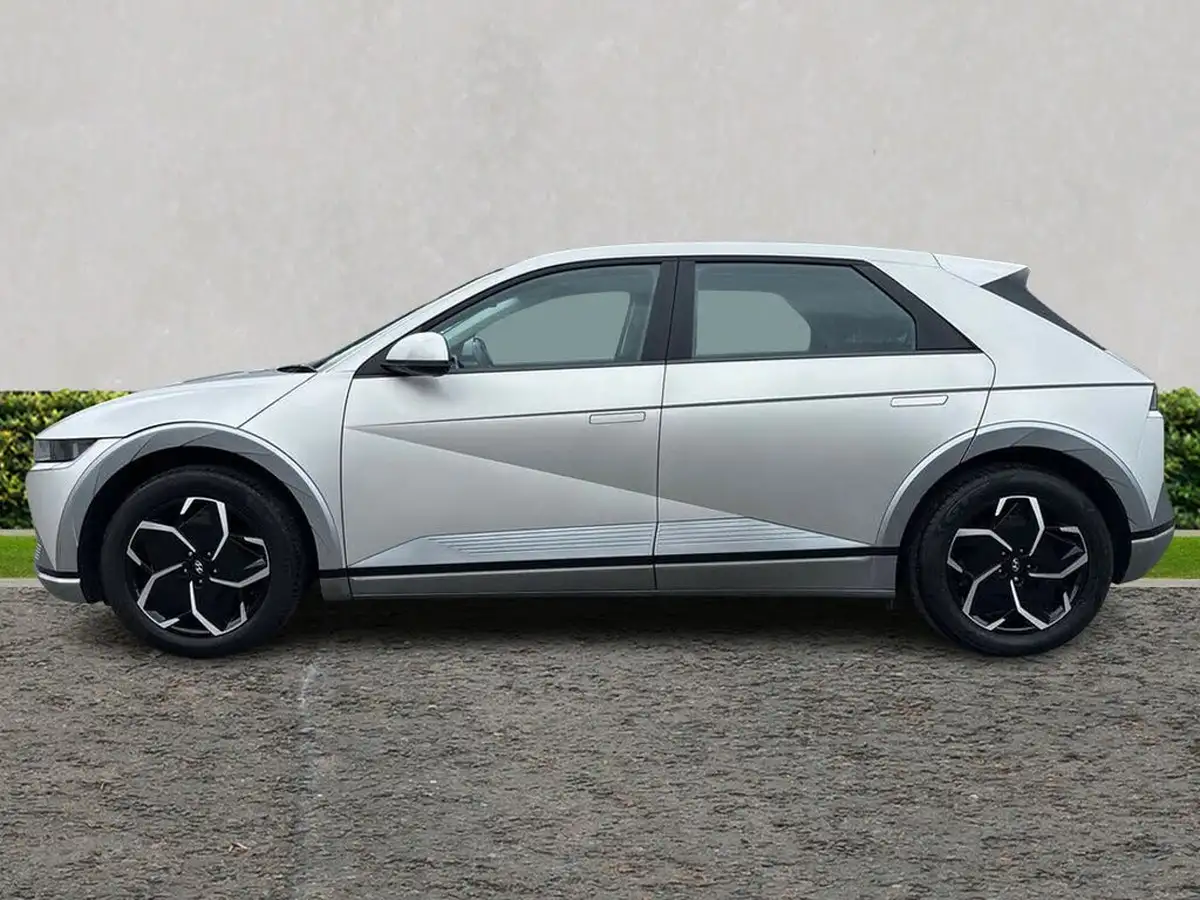 2022-hyundai-ioniq-5-e-premium-217ps-73kwh-rwd-big-6