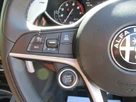2019-alfa-romeo-giulia-20-veloce-small-7