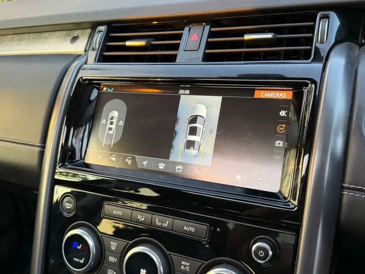 2017-land-rover-discovery-30td6-first-edition-big-31