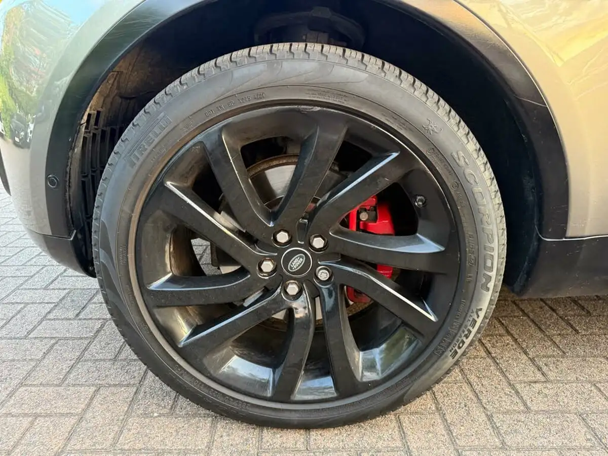 2017-land-rover-discovery-30td6-first-edition-big-55