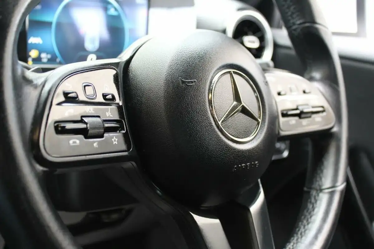 2018-mercedes-benz-a-class-15d-a180d-se-116ps-ss-7g-dct-big-38