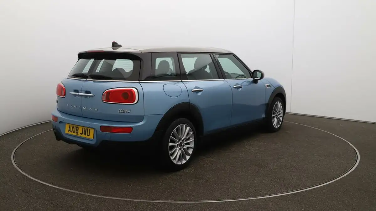 2018-mini-clubman-15-cooper-ss-big-50