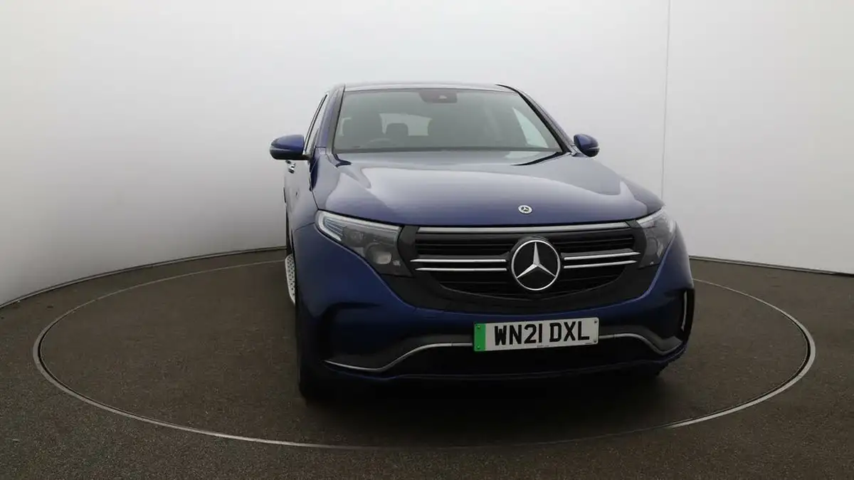 2021-mercedes-benz-eqc-e-eqc-400-amg-line-big-40