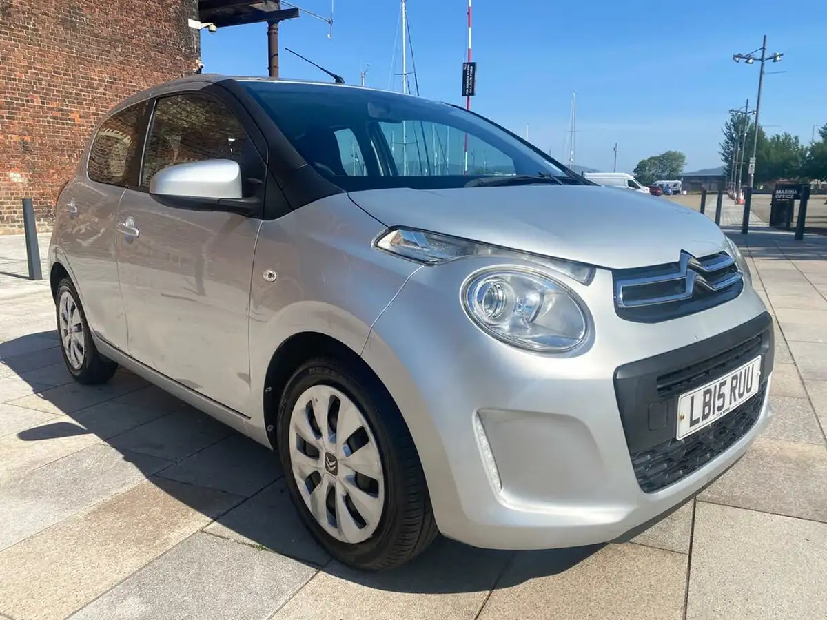 2015-citroen-c1-10-vti-feel-5d-big-4