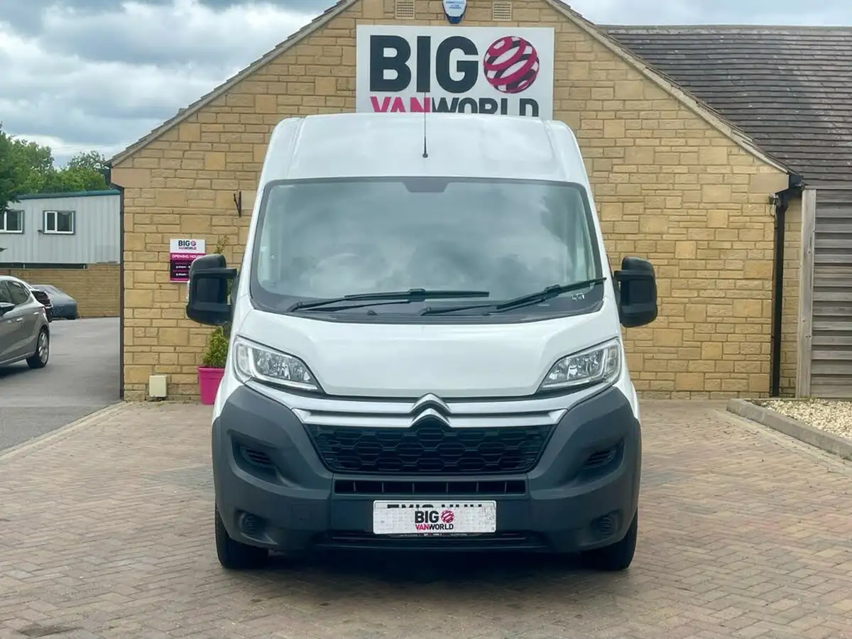 2018-citroen-relay-20bluehdi-35-l2h2-big-10