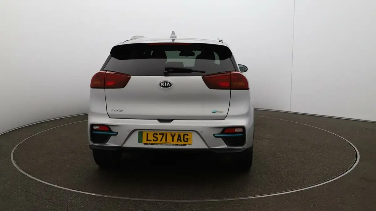 2021-kia-e-niro-ev-4-big-60