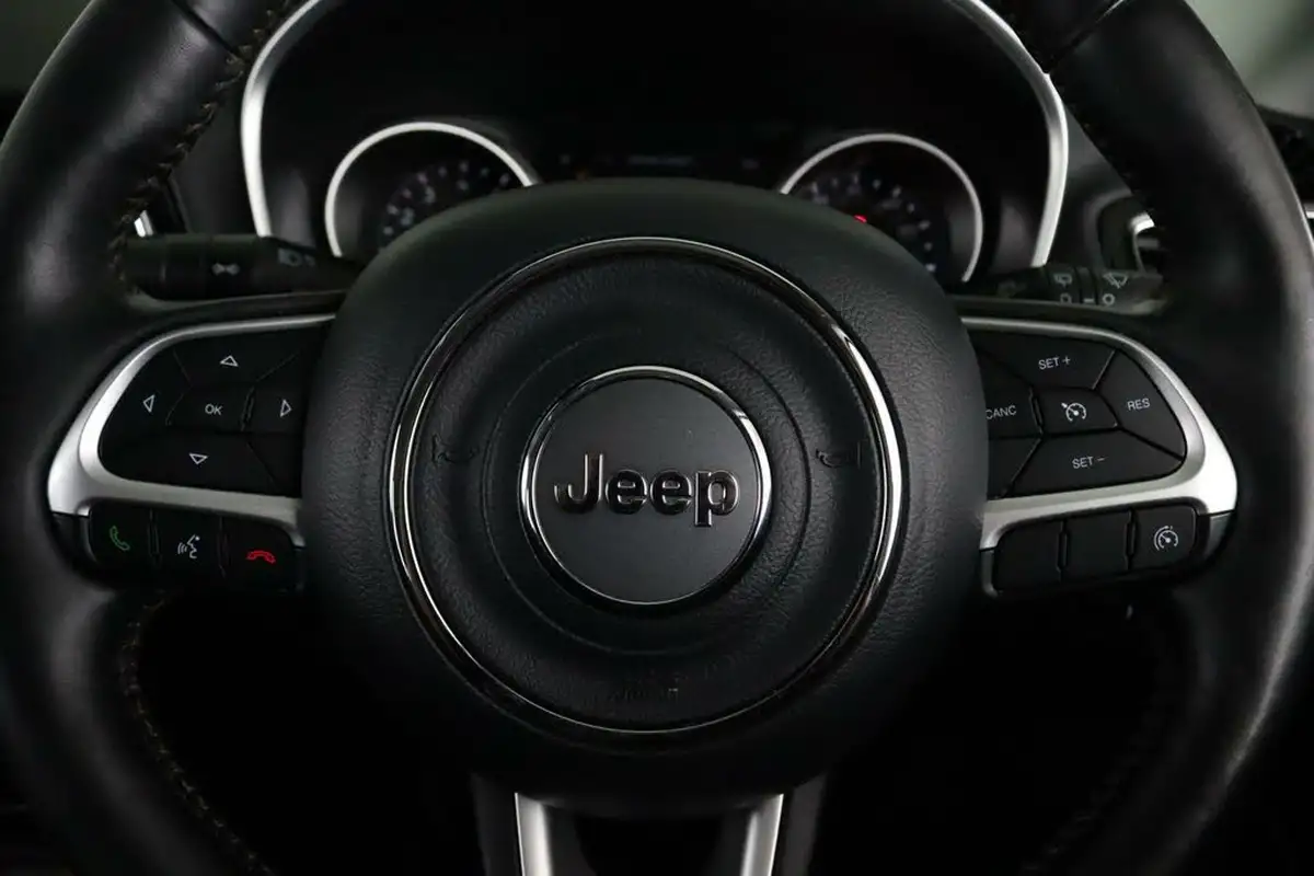 2019-jeep-compass-14-multiair-ii-limited-168bhp-4x4-auto-big-17