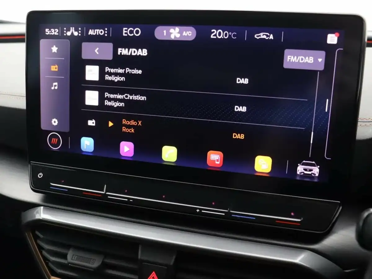 2021-cupra-formentor-14-e-hybrid-v2-big-36