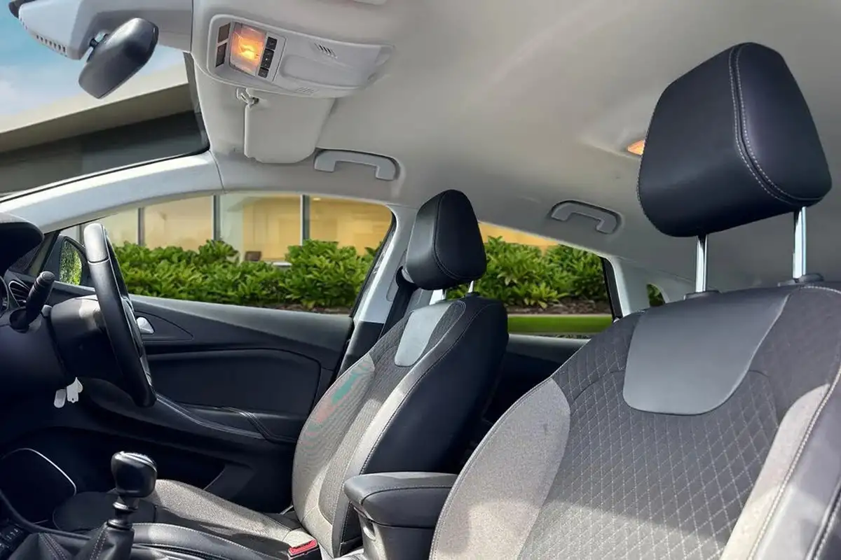 2019-vauxhall-grandland-x-15td-sport-nav-big-15
