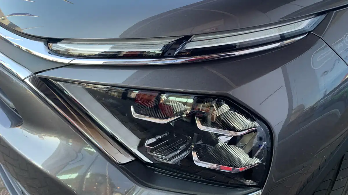 2021-citroen-c4-12-puretech-shine-plus-155ps-big-50
