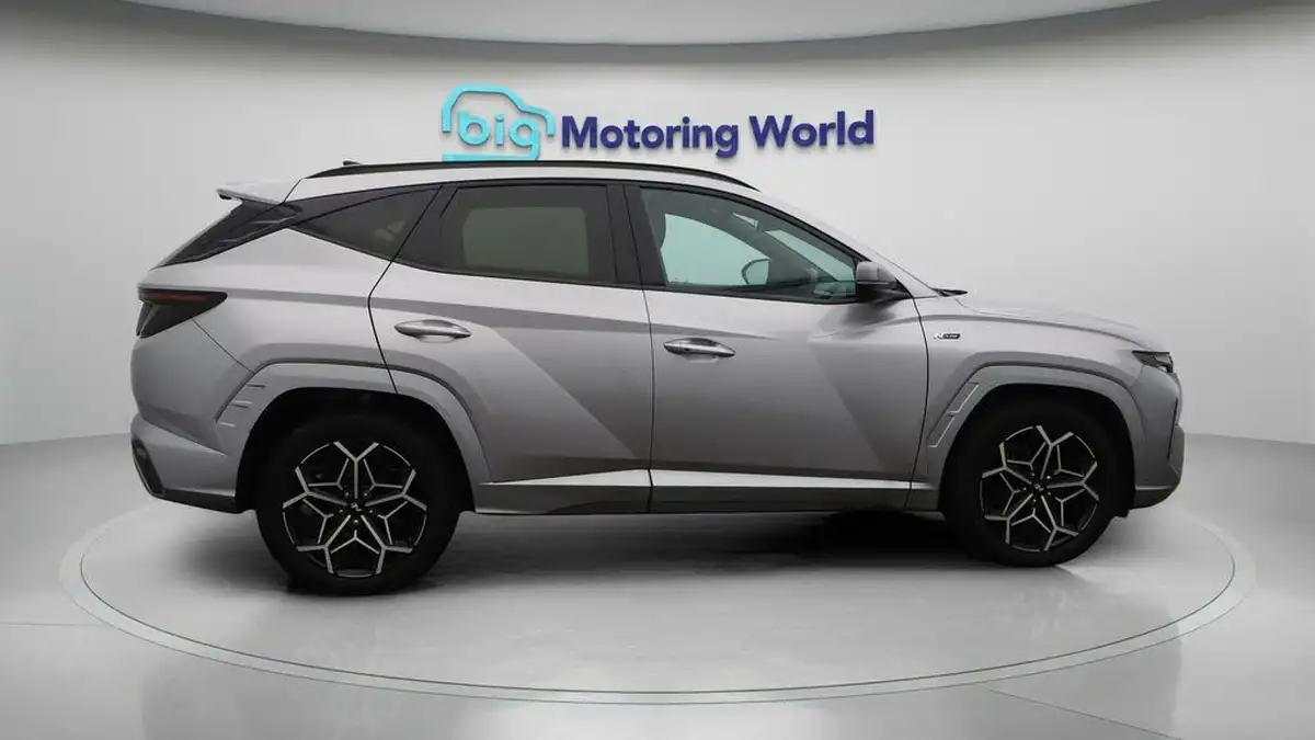 2022-hyundai-tucson-16-t-gdi-n-line-230ps-hybrid-auto-big-7