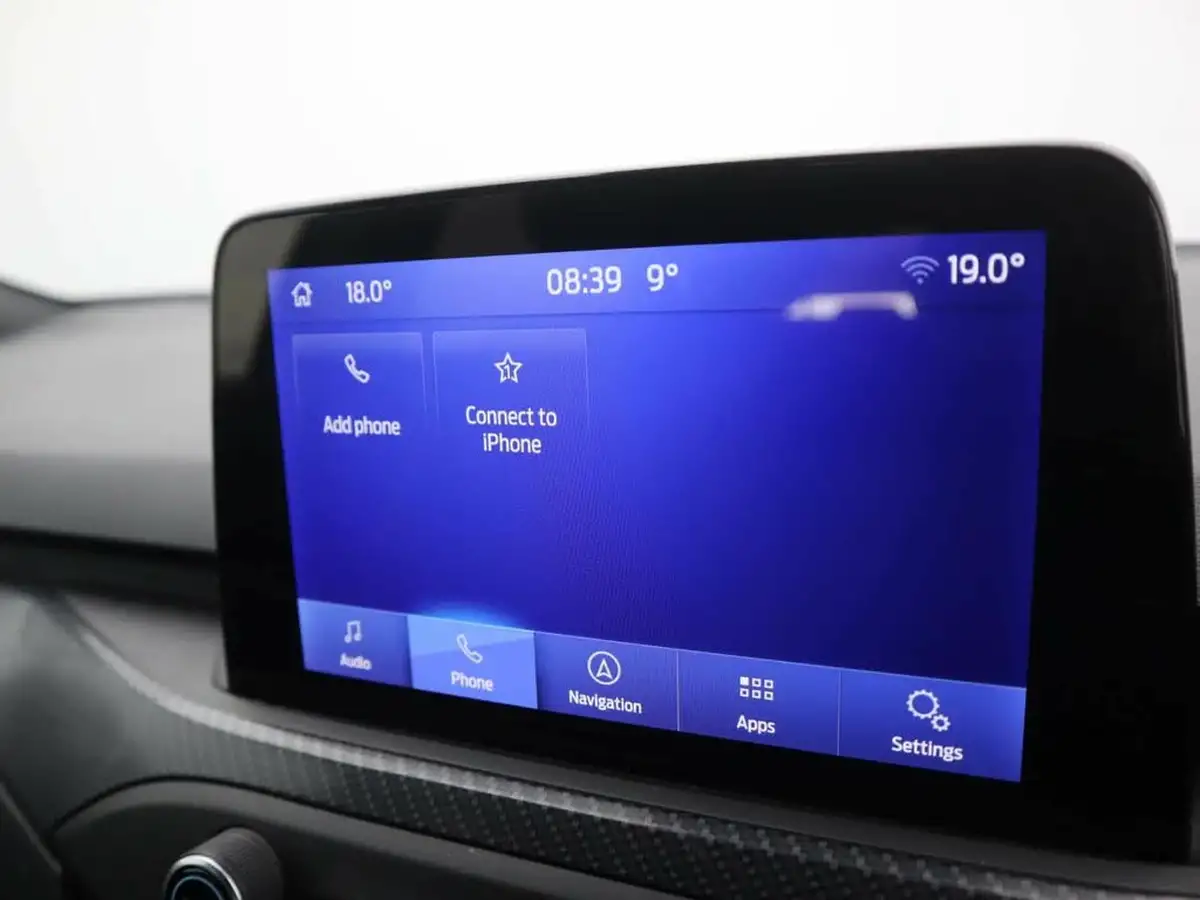 2020-ford-focus-10t-st-line-x-hatchback-auto-big-16