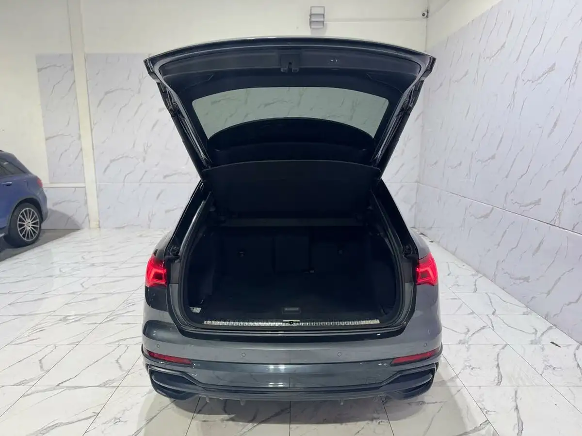 2020-audi-q3-20-40-tfsi-vorsprung-station-wagon-big-30