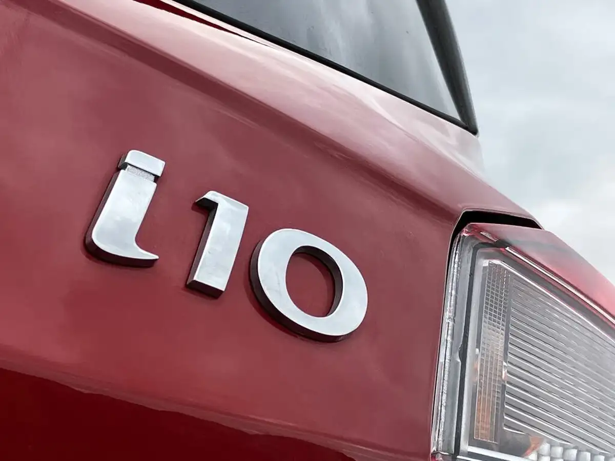 2021-hyundai-i10-12-se-connect-auto-big-26