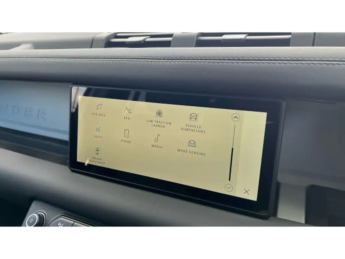 2024-land-rover-110-defender-30-d250-xs-edition-big-40