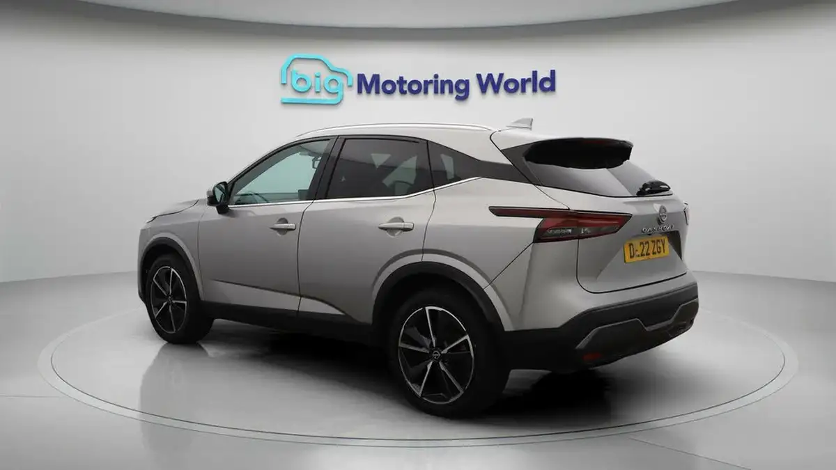 2022-nissan-qashqai-13-dig-t-tekna-140ps-mild-hybrid-big-5