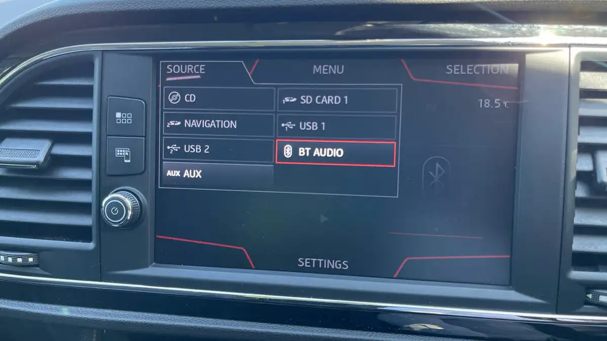 2018-seat-leon-14-ecotsi-fr-technology-estate-5d-dsg-big-23