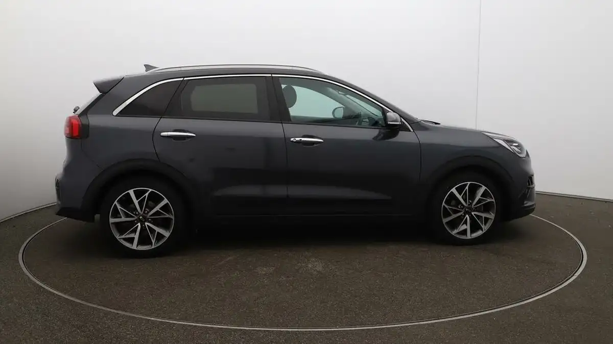 2021-kia-niro-16-gdi-4-156kwh-big-50