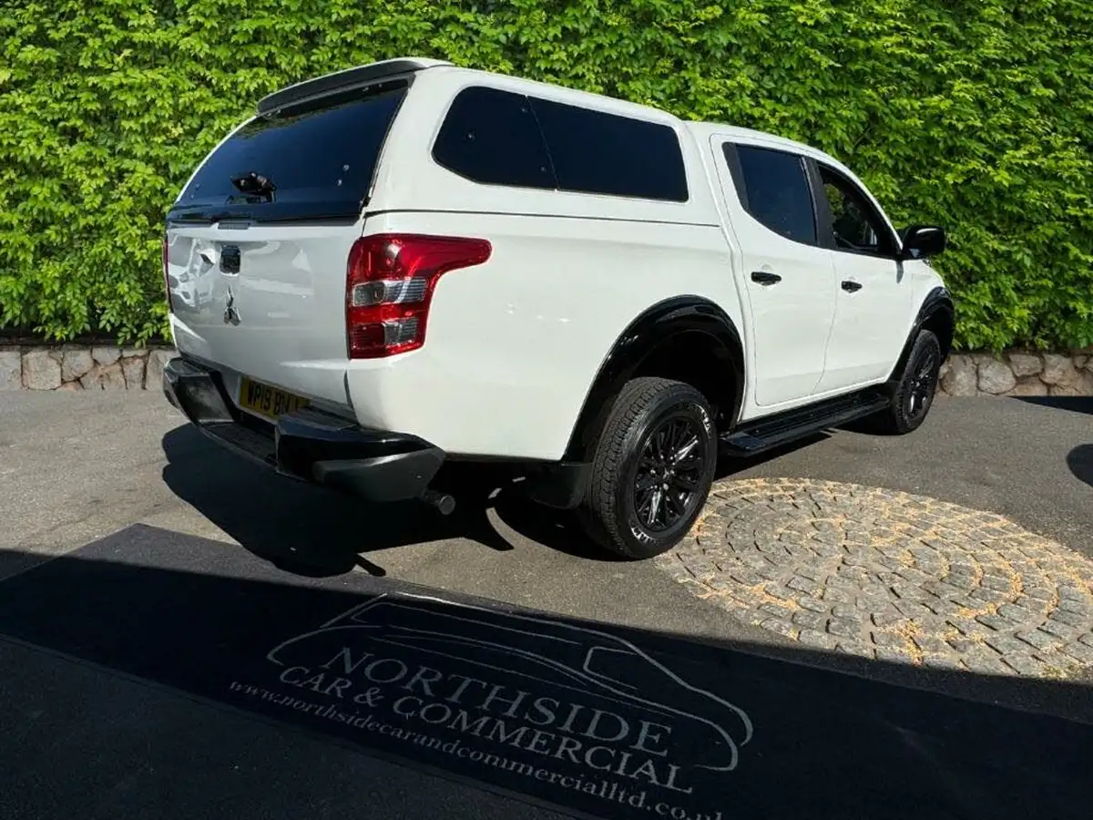2019-mitsubishi-l200-24di-d-challenger-auto-big-8