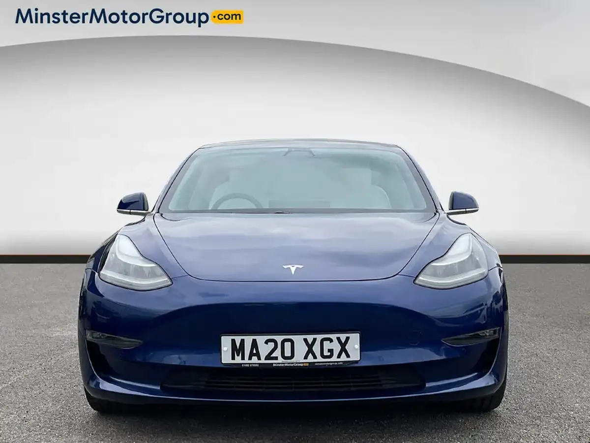 2020-tesla-model-3-e-performance-big-4