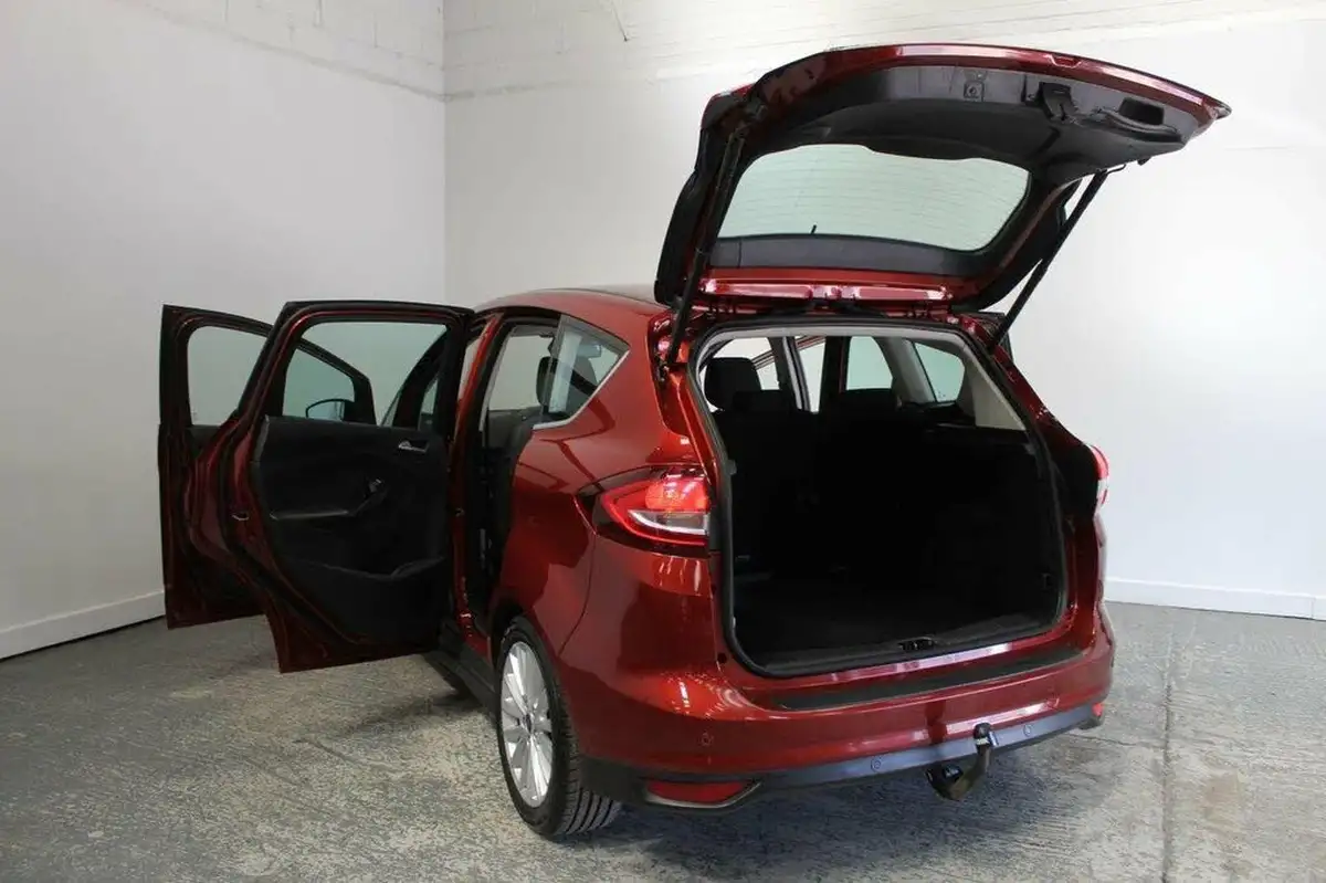 2017-ford-c-max-20tdci-titanium-big-18