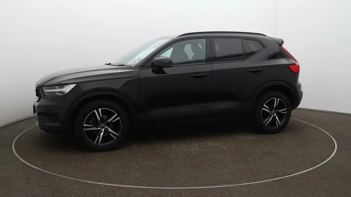 2022-volvo-xc40-15-t3-r-design-auto-big-64