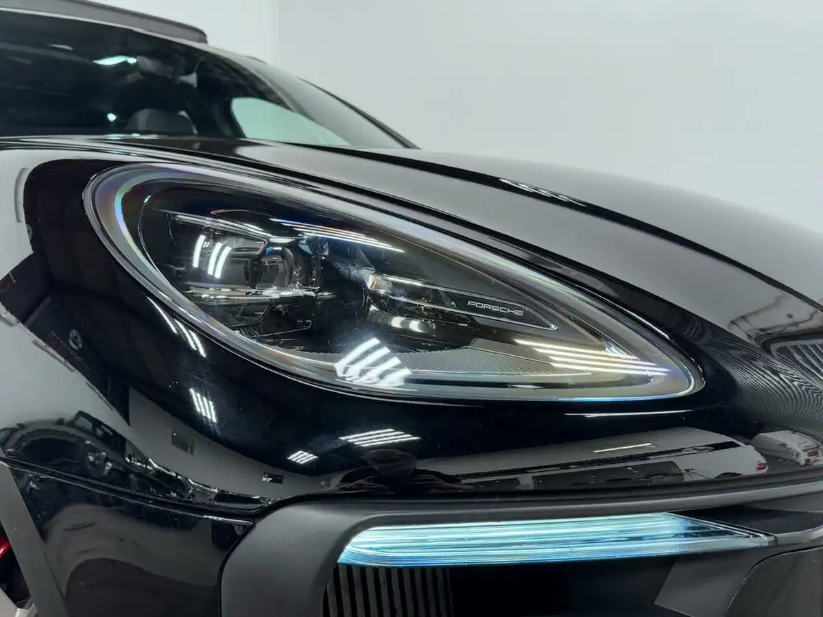 2022-porsche-macan-29-v6-s-big-13