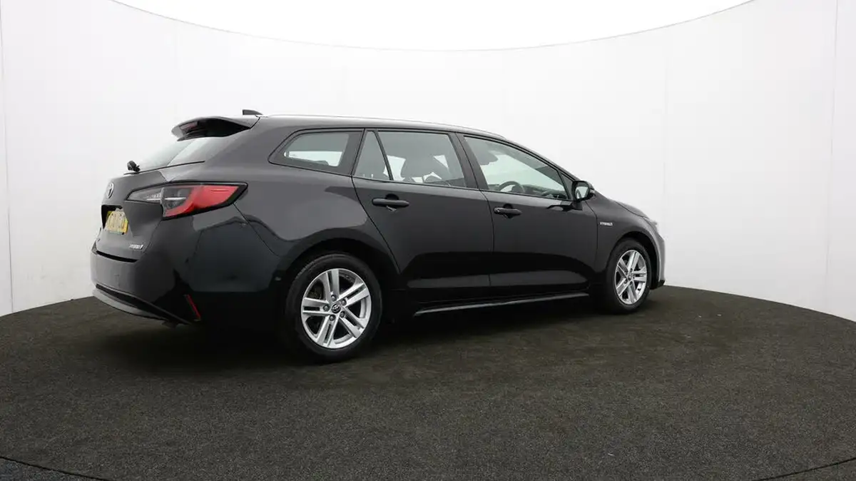 2020-toyota-corolla-18-vvt-i-icon-tech-spare-wheel-touring-sports-5d-big-33