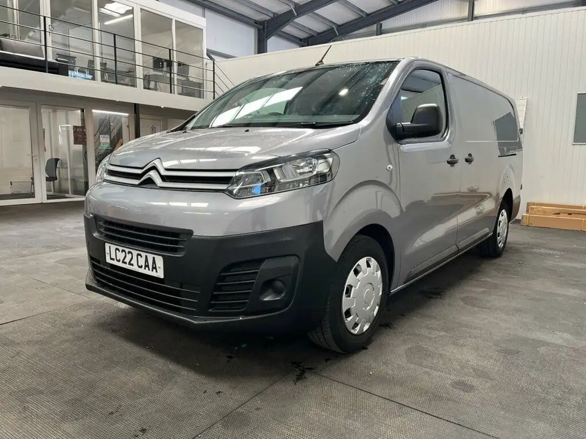 2022-citroen-dispatch-15bluehdi-enterprise-pro-xl-1000-big-7