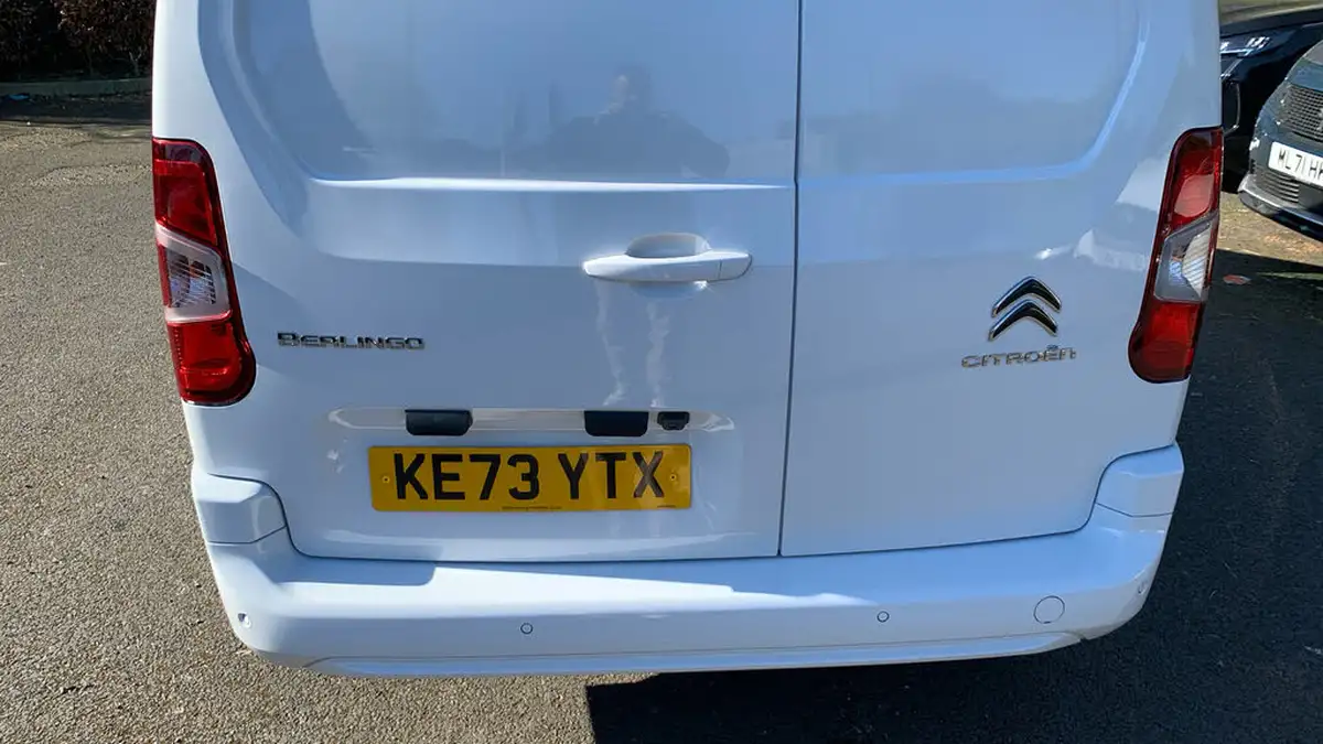 2024-citroen-berlingo-15-bluehdi-950-driver-edition-130pseu6d-eat8-big-25