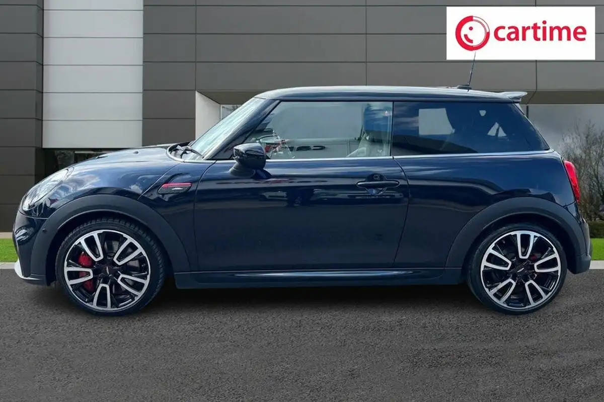 2021-mini-cooper-20-john-cooper-works-anniversary-edition-big-2