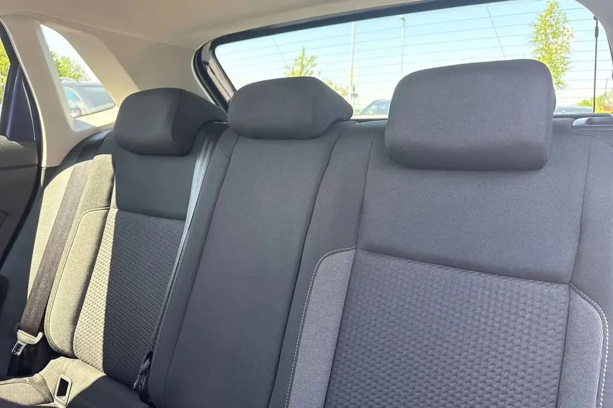 2023-volkswagen-polo-10-tsi-life-big-18