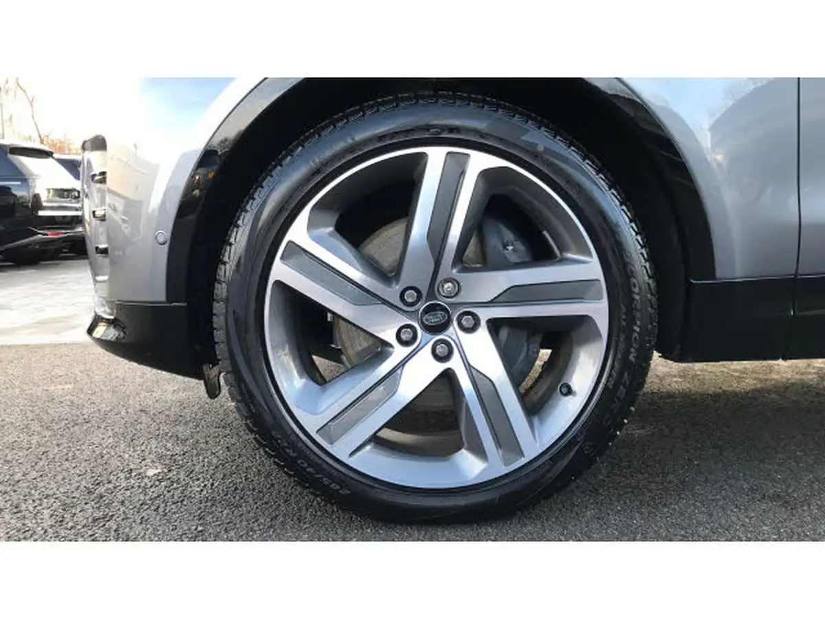 2024-land-rover-discovery-30-d350-dynamic-hse-big-47