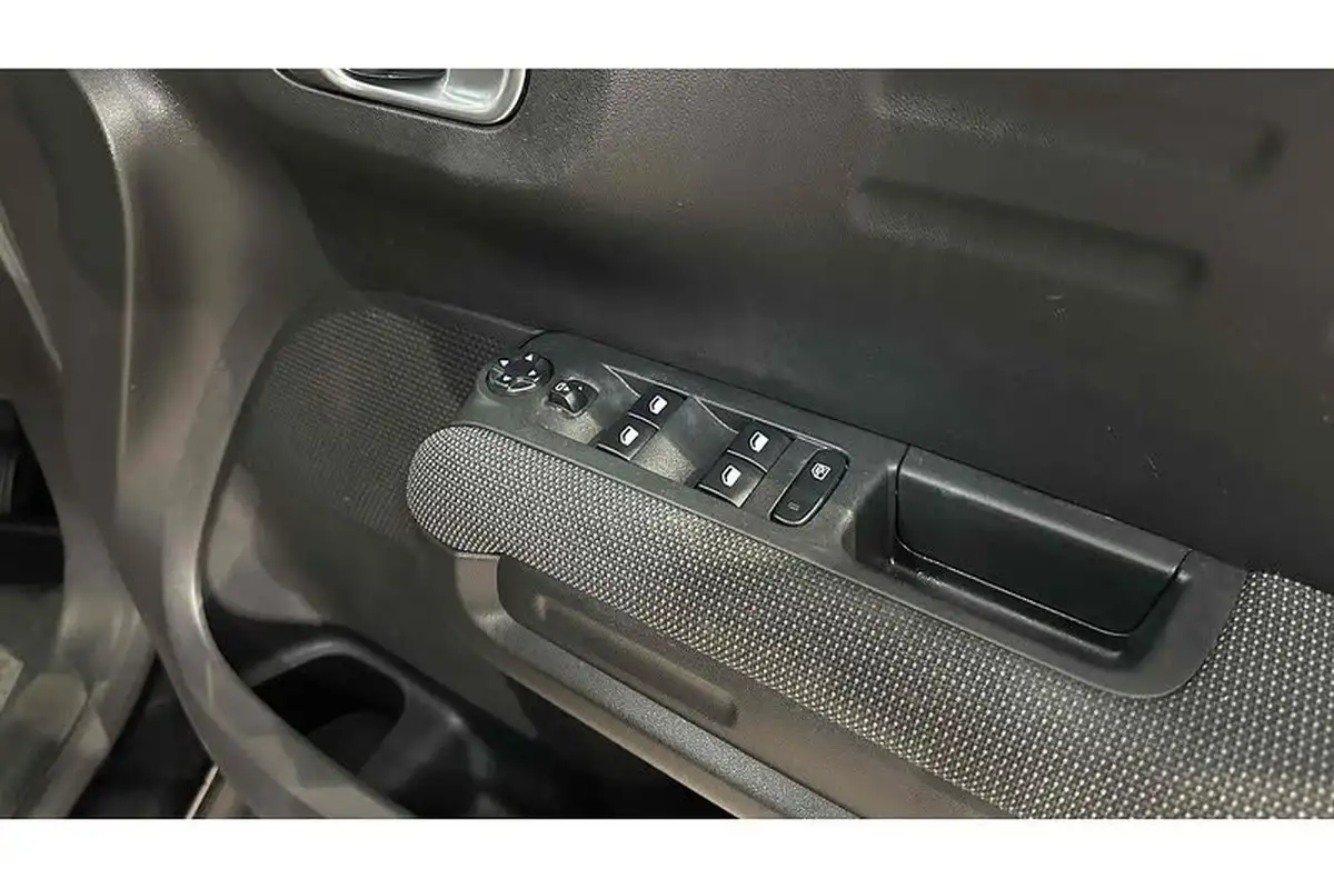 2019-citroen-c3-aircross-12-puretech-feel-110ps-ss-big-26